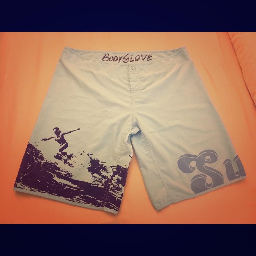 Surfing short